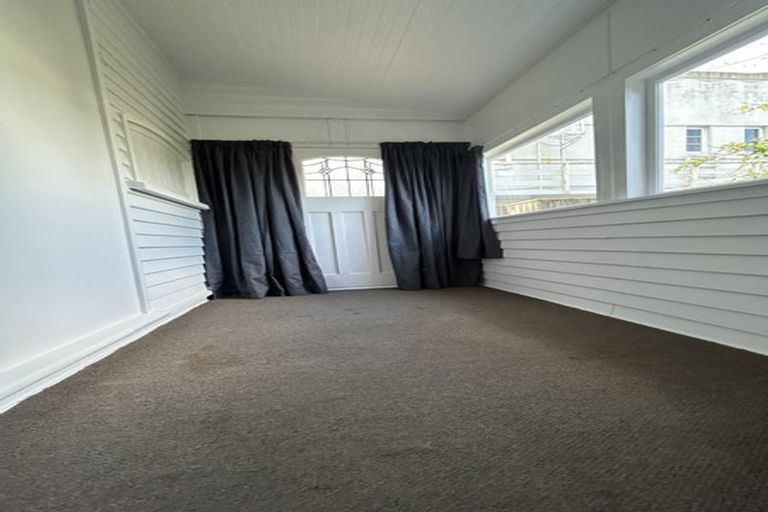 Photo of property in 6 Maurice Terrace, Te Aro, Wellington, 6011