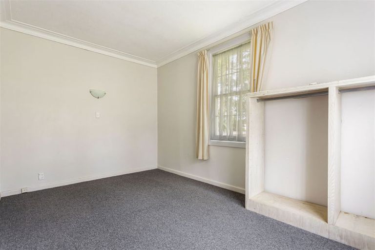 Photo of property in 278 Boord Crescent, Kumeu, 0891