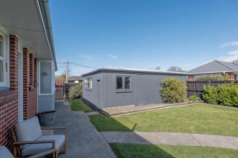Photo of property in 1 Santa Rosa Avenue, Halswell, Christchurch, 8025