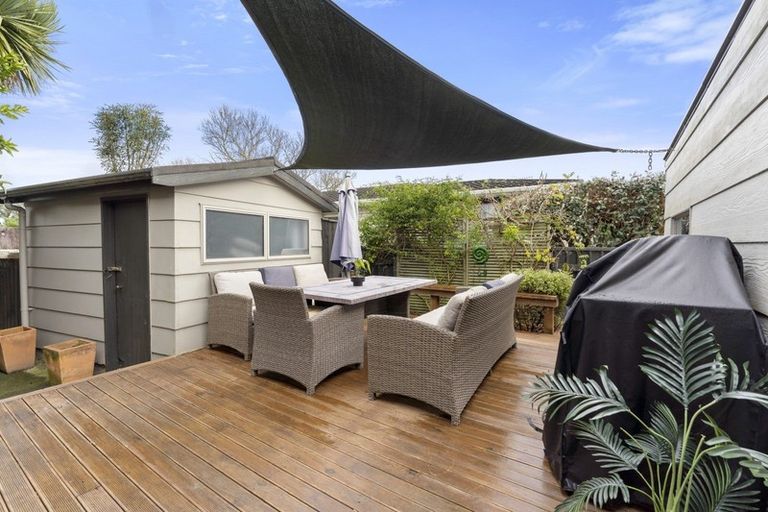 Photo of property in 1 Kimberley Grove, Westbrook, Palmerston North, 4412