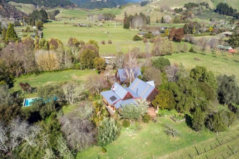 Photo of property in 124 River Terrace Road, Brightwater, 7091