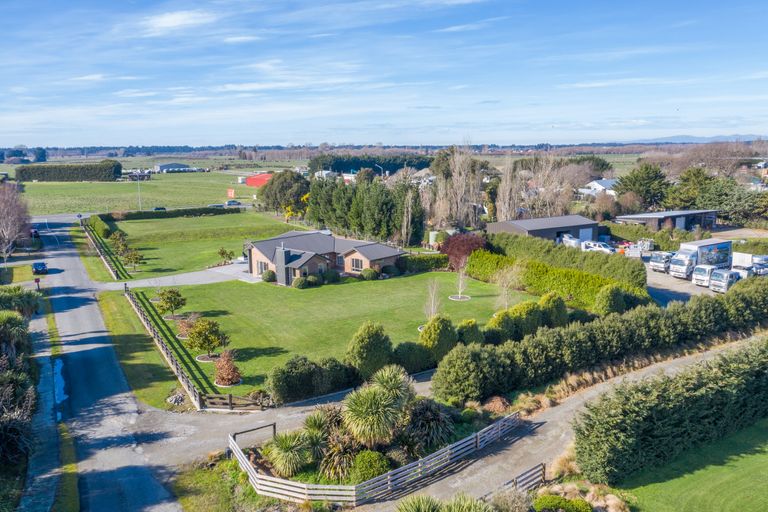 Photo of property in 7 Macdonalds Lane, Waikuku, Rangiora, 7473