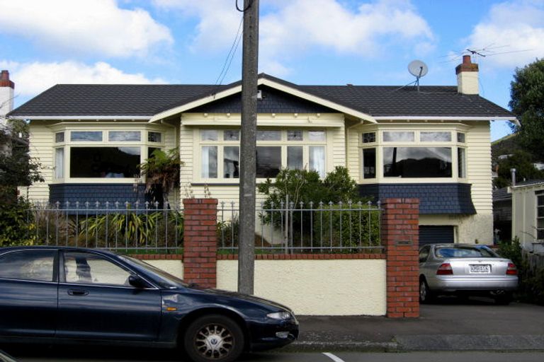 Photo of property in 15 Scapa Terrace, Karori, Wellington, 6012