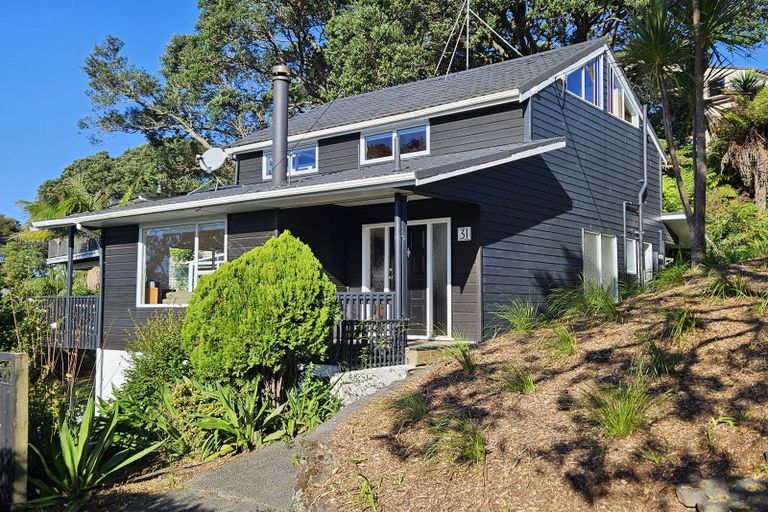 Photo of property in 31 Ocean View Road, Hatfields Beach, Orewa, 0931