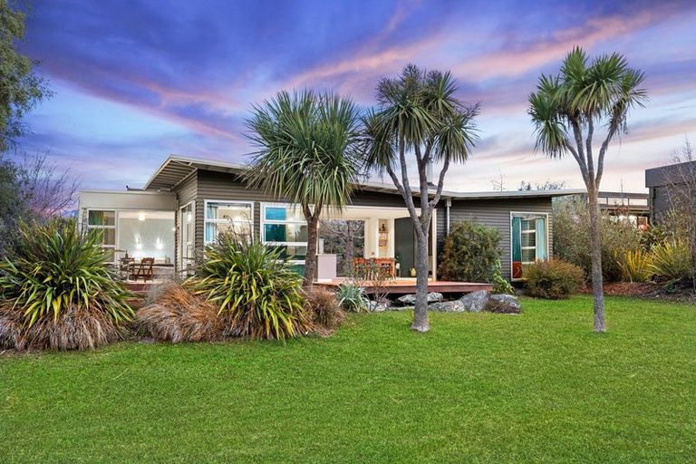 Photo of property in 10 Bridgewater Terrace, Albert Town, Wanaka, 9305