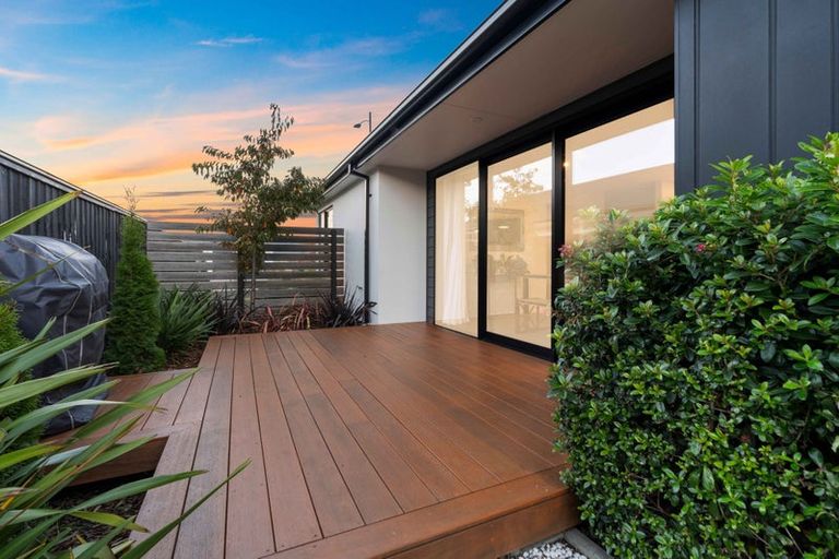 Photo of property in 13 Whitburn Avenue, Halswell, Christchurch, 8025