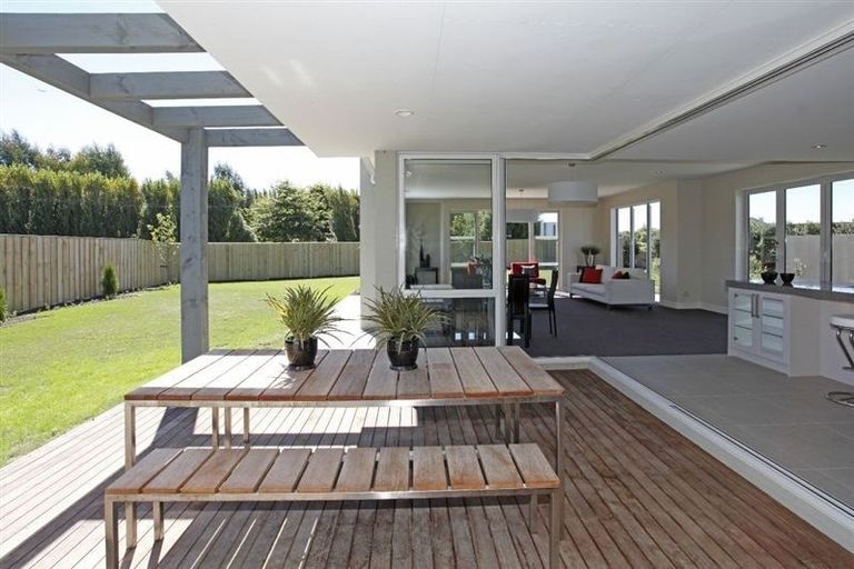 Photo of property in 61 Glen Oaks Drive, Northwood, Christchurch, 8051