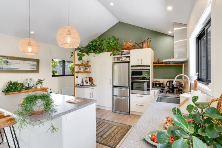 Photo of property in 7 Willow Grove, Tairua, 3508