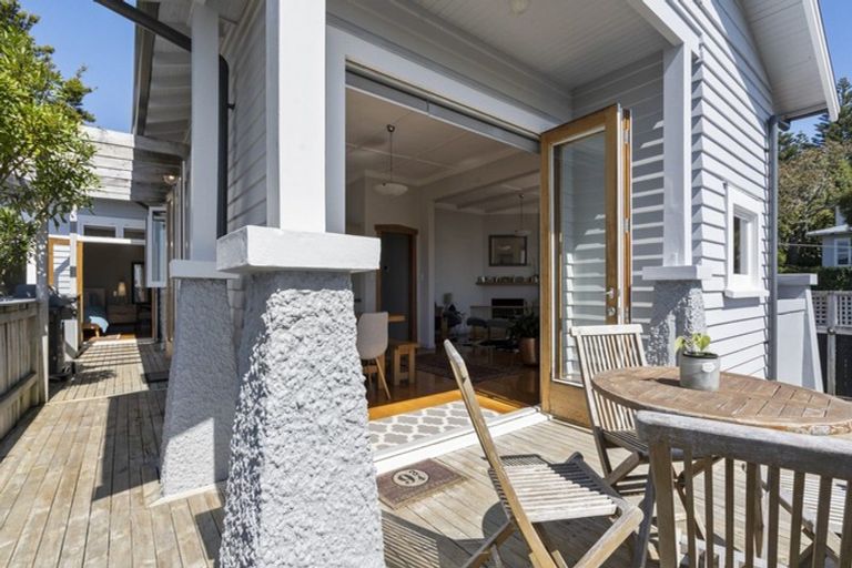 Photo of property in 101 Gover Street, New Plymouth, 4310