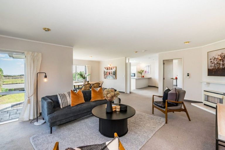 Photo of property in 300 Manly Street, Paraparaumu Beach, Paraparaumu, 5032