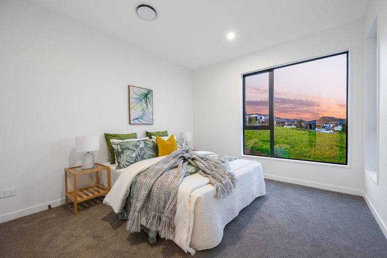 Photo of property in 57 Matangi View Drive, Orewa, 0931