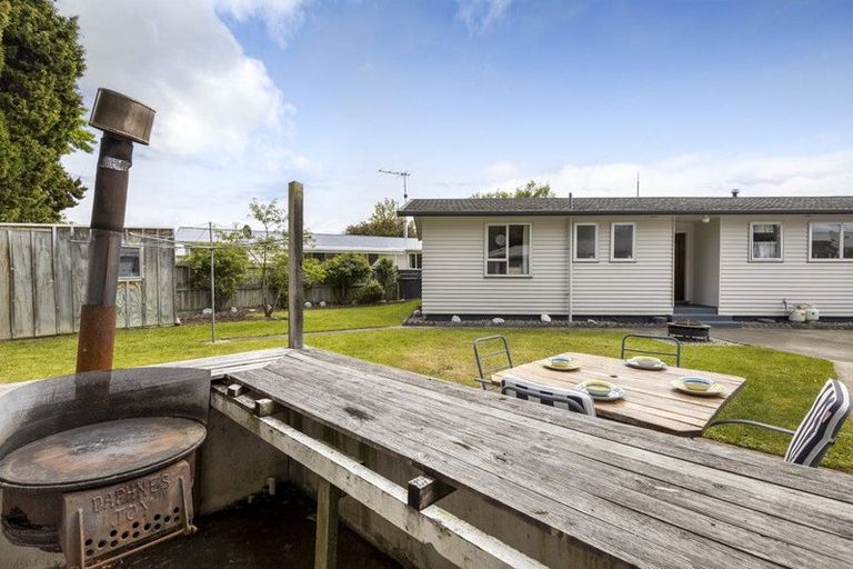 Photo of property in 9 Mcfarlane Place, Springlands, Blenheim, 7201