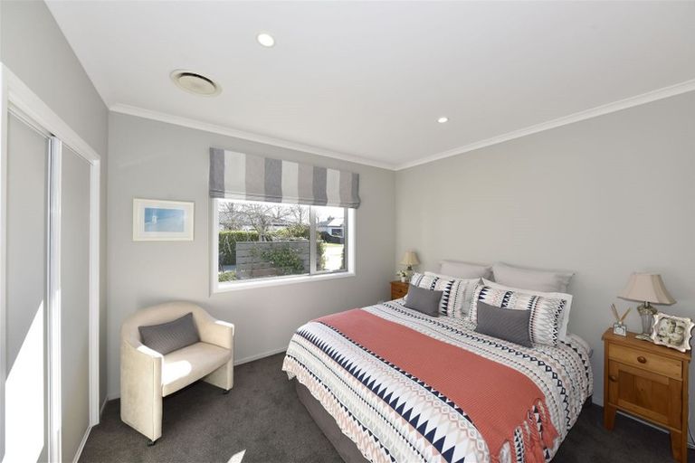 Photo of property in 2 Carpenter Drive, Prebbleton, 7604