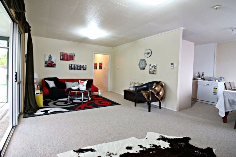 Photo of property in 23a Wall Street, Nawton, Hamilton, 3200