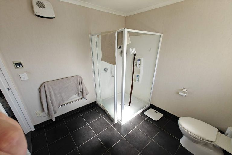 Photo of property in 167 Pacific Drive, Fitzherbert, Palmerston North, 4410