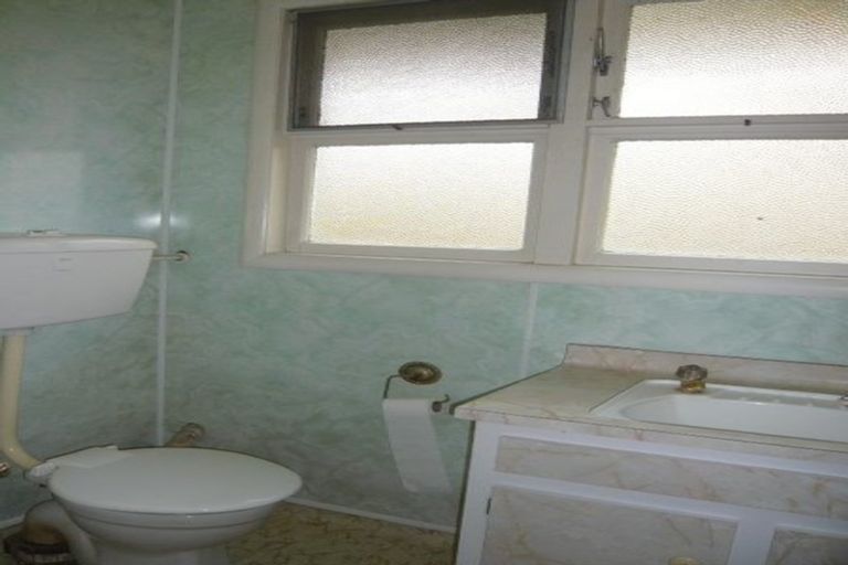 Photo of property in 143 Clarence Street, Hamilton Lake, Hamilton, 3204