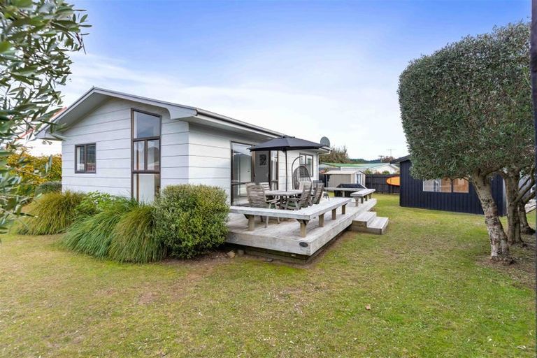 Photo of property in 113 Weka Street, Whangamata, 3620