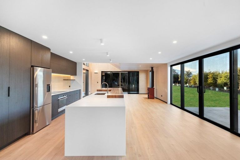 Photo of property in 10 Goldie Lane, Albert Town, Wanaka, 9305
