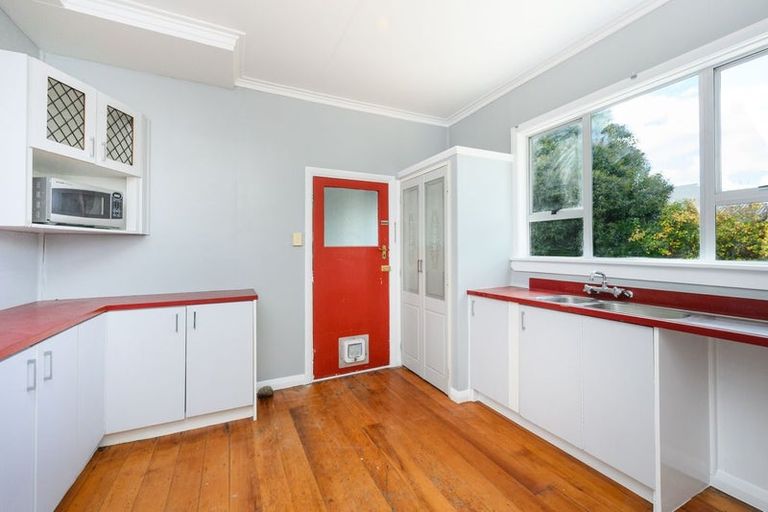 Photo of property in 31 Chelwood Street, Takaro, Palmerston North, 4412