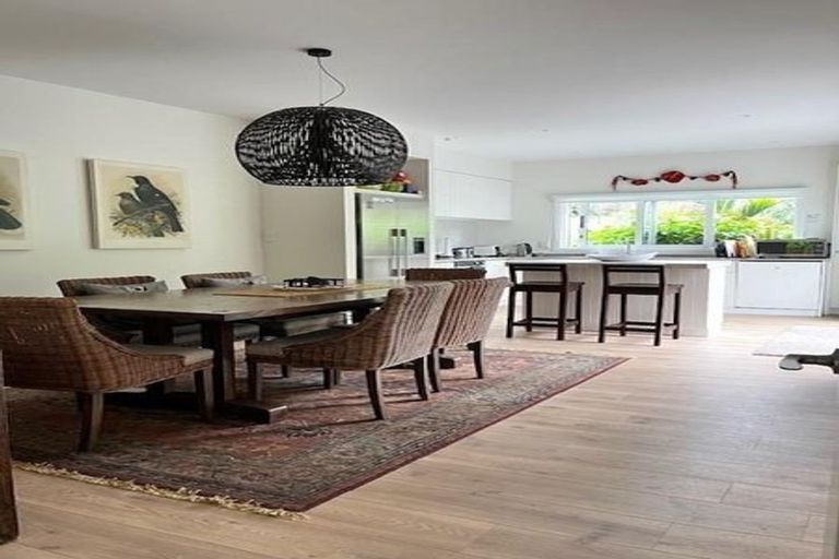 Photo of property in 57 Buckleton Road, Tawharanui Peninsula, Matakana, 0986