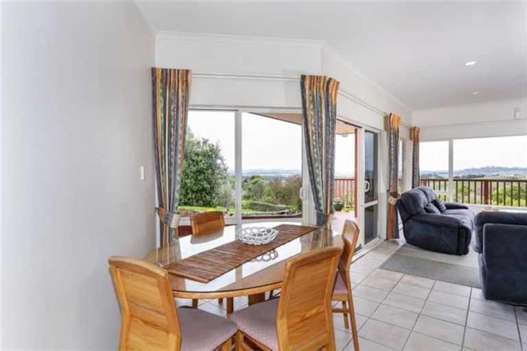 Photo of property in 512 Redoubt Road, Flat Bush, Auckland, 2019
