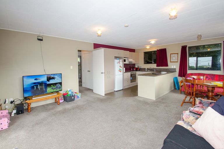 Photo of property in 12 Glen Road, Mornington, Dunedin, 9011