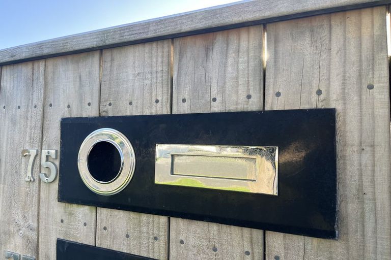 Photo of property in 75 Dixon Avenue, Hawera, 4610