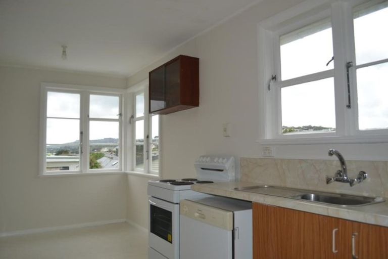 Photo of property in 119 Moorefield Road, Johnsonville, Wellington, 6037