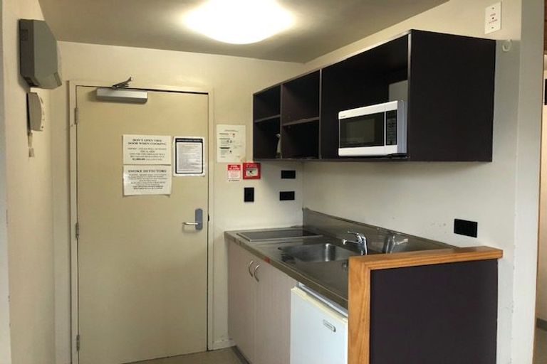 Photo of property in Martin Square Apartments, 514/20 Martin Square, Te Aro, Wellington, 6011