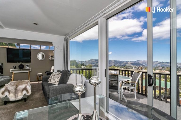 Photo of property in 24 Larkins Street, Helensburgh, Dunedin, 9010