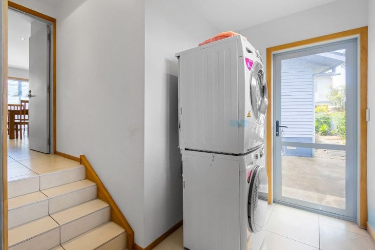 Photo of property in 33 Links Avenue, Mount Maunganui, 3116