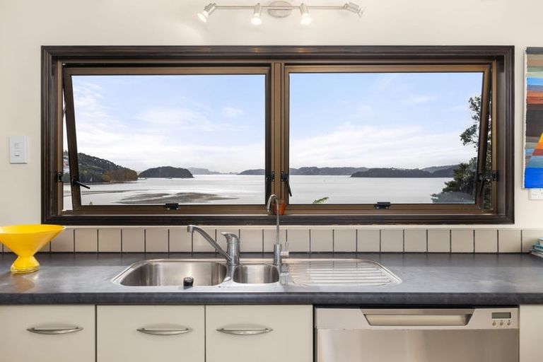 Photo of property in 10 Paihia Road, Paihia, 0200