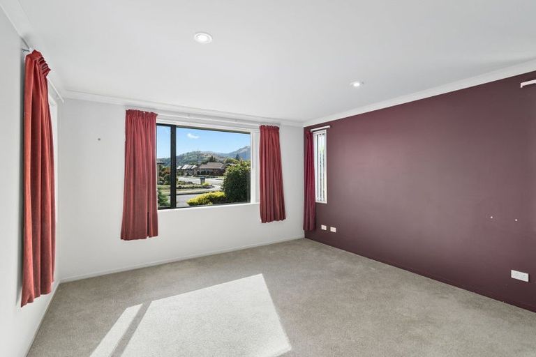 Photo of property in 13 Covent Drive, Stoke, Nelson, 7011