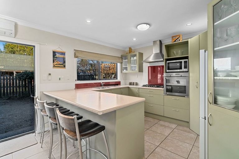 Photo of property in 4 Parry Crescent, Lake Hawea, Wanaka, 9382