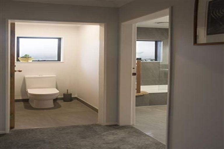 Photo of property in 56 Awanui Drive, Waikanae, 5036