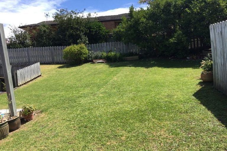 Photo of property in 21 Toomer Place, Beachlands, Auckland, 2018