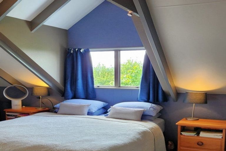 Photo of property in 28 Wellesley Street, Feilding, 4702