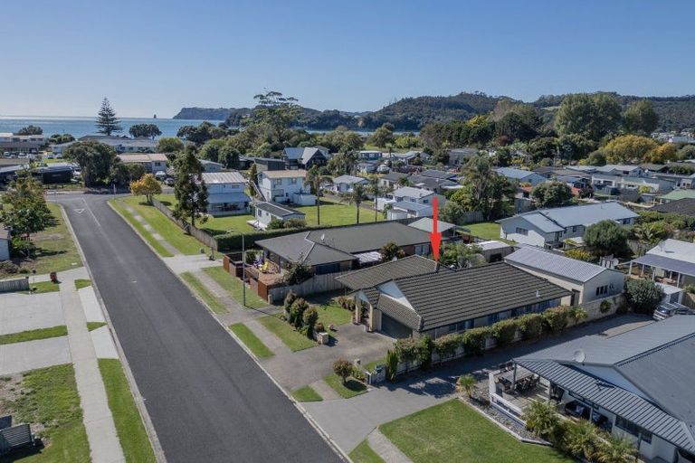 Photo of property in 9 Park Lane, Whitianga, 3510
