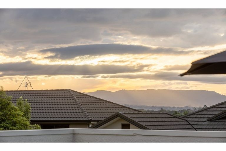 Photo of property in 37 La Colina Place, Bethlehem, Tauranga, 3110