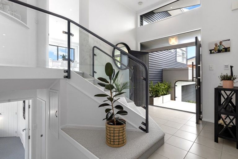 Photo of property in 145 Kings Avenue, Matua, Tauranga, 3110