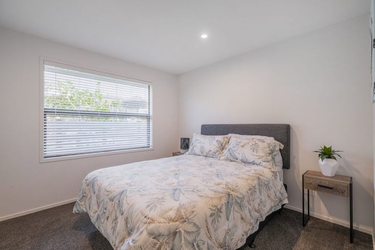 Photo of property in 10 Topping Place, Whitianga, 3510