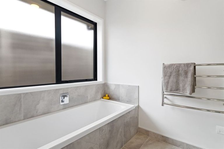 Photo of property in 29 Lynley Park Drive, Omokoroa, 3114