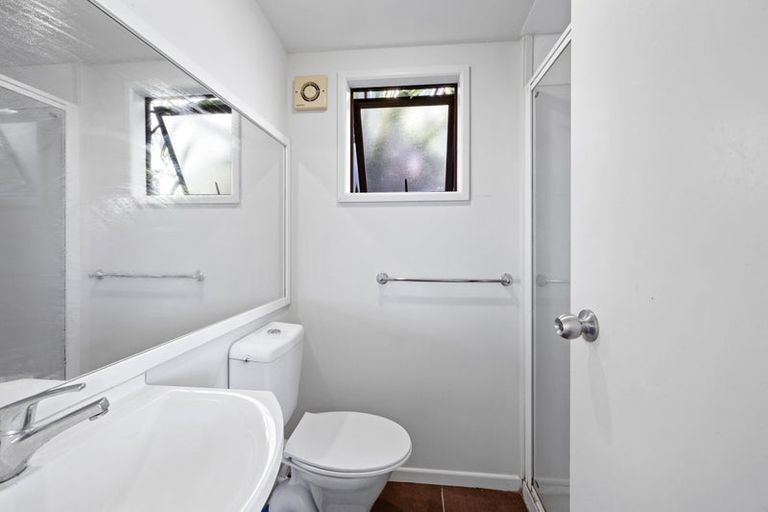 Photo of property in 12 Lavender Close, Spotswood, New Plymouth, 4310