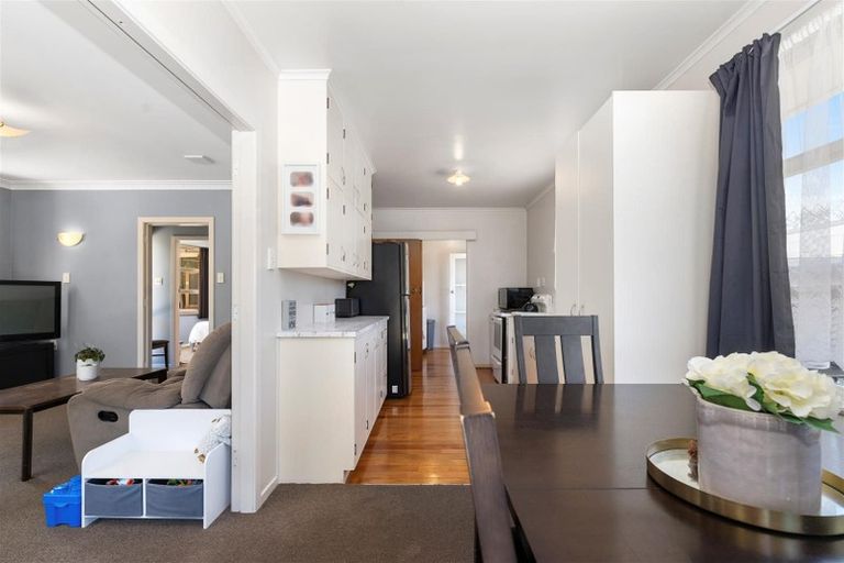 Photo of property in 87 Kawaha Point Road, Kawaha Point, Rotorua, 3010