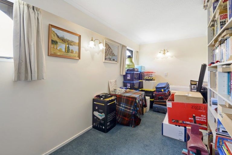 Photo of property in 24 Montclare Avenue, Ilam, Christchurch, 8041