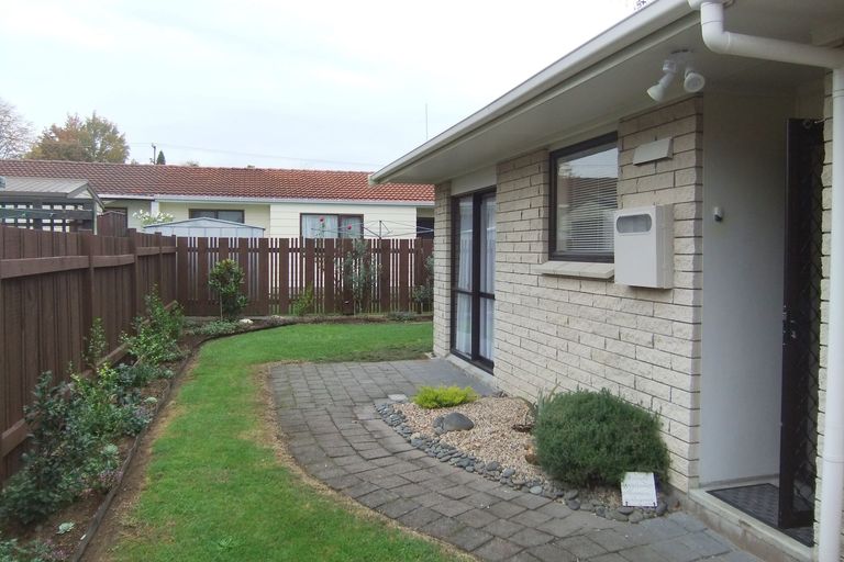 Photo of property in 60a Moore Street, Leamington, Cambridge, 3432