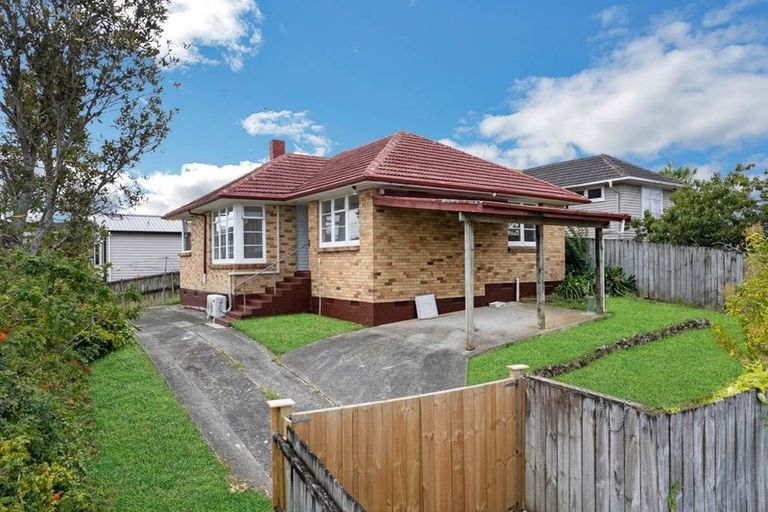 Photo of property in 28 Ellen Street, Manurewa East, Auckland, 2102