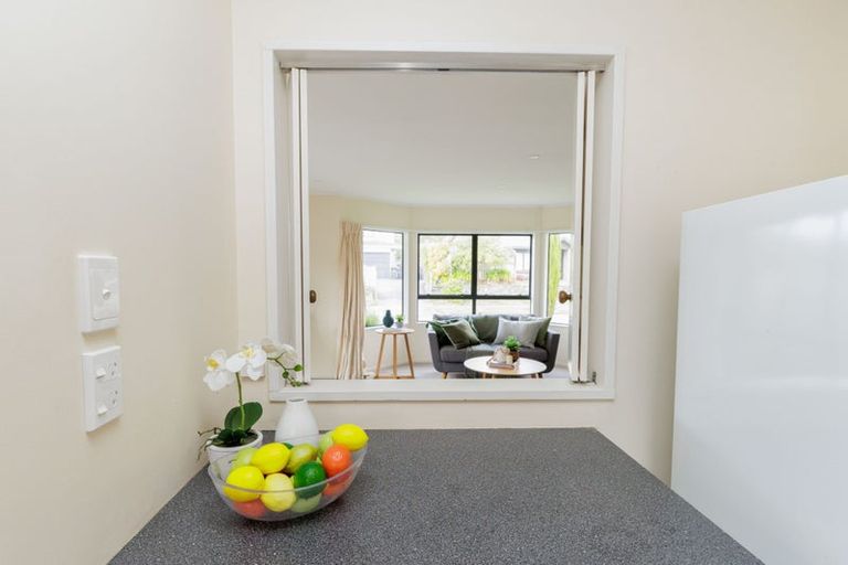 Photo of property in 8 Furlong Crescent, Churton Park, Wellington, 6037