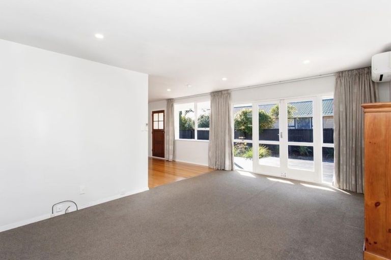Photo of property in 15 Eros Place, North New Brighton, Christchurch, 8083