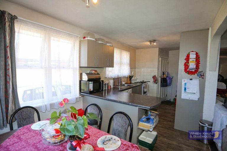 Photo of property in 19 Ian Place, Bishopdale, Christchurch, 8053